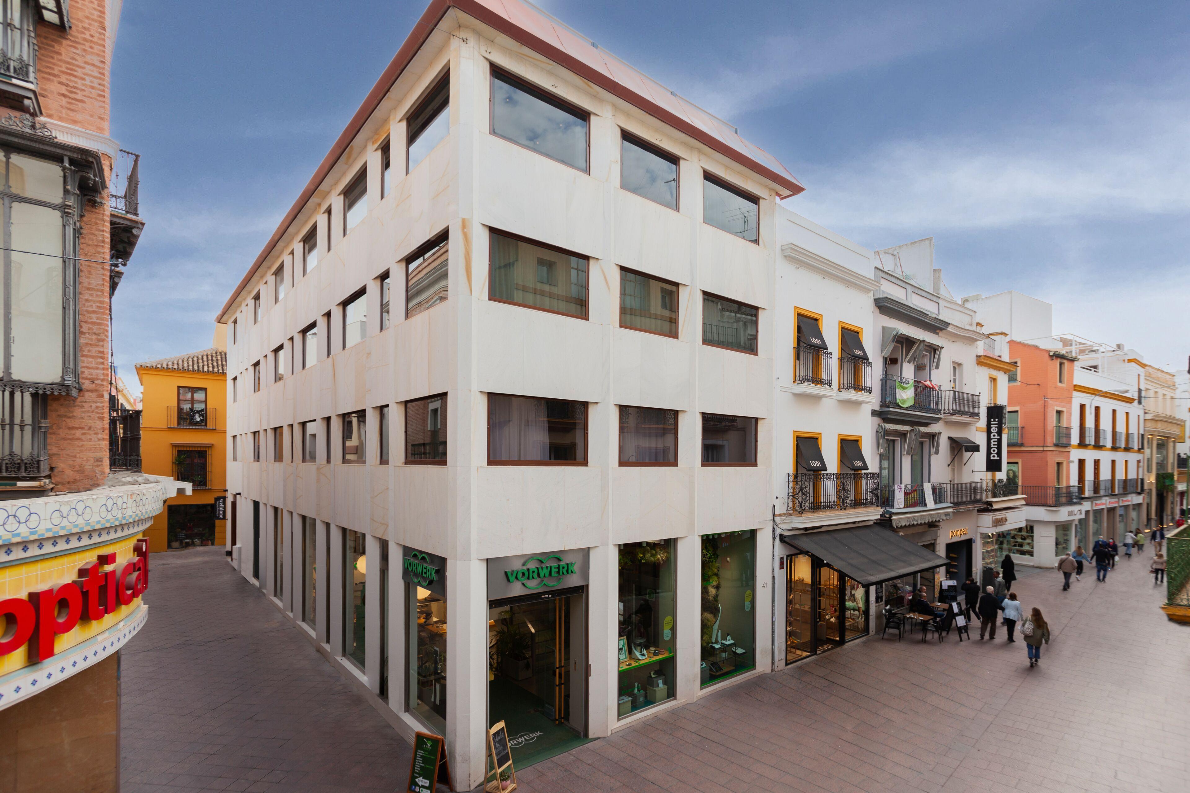 Welldone Sierpes Boutique — Photos 3